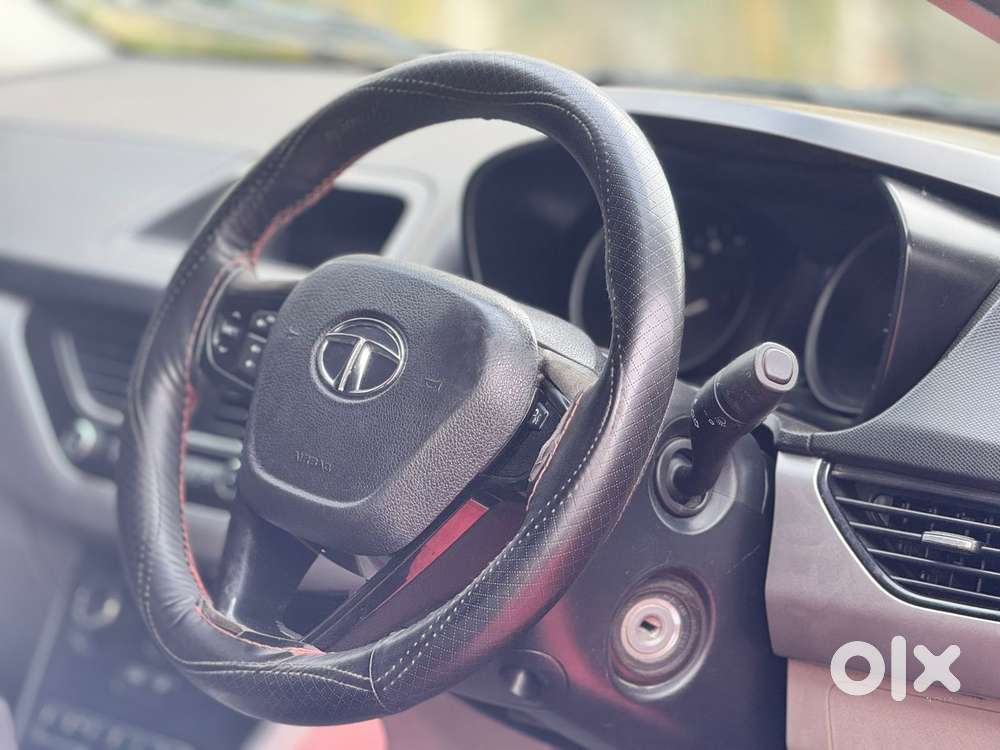 Tata Nexon 1.5 Revotorq Xm, 2018, Diesel