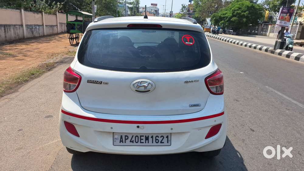 Hyundai I10 Asta Vtvt, 2015, Diesel