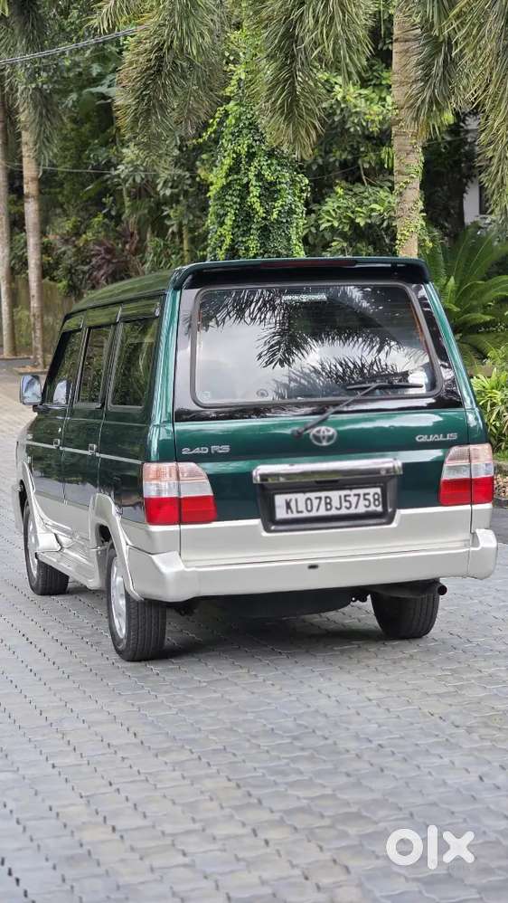 Toyota Qualis Rs Diesel 2004