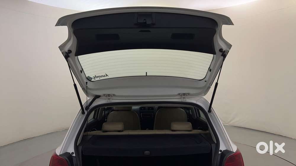 Volkswagen Polo Petrol Comfortline 1.2l, 2015, Petrol