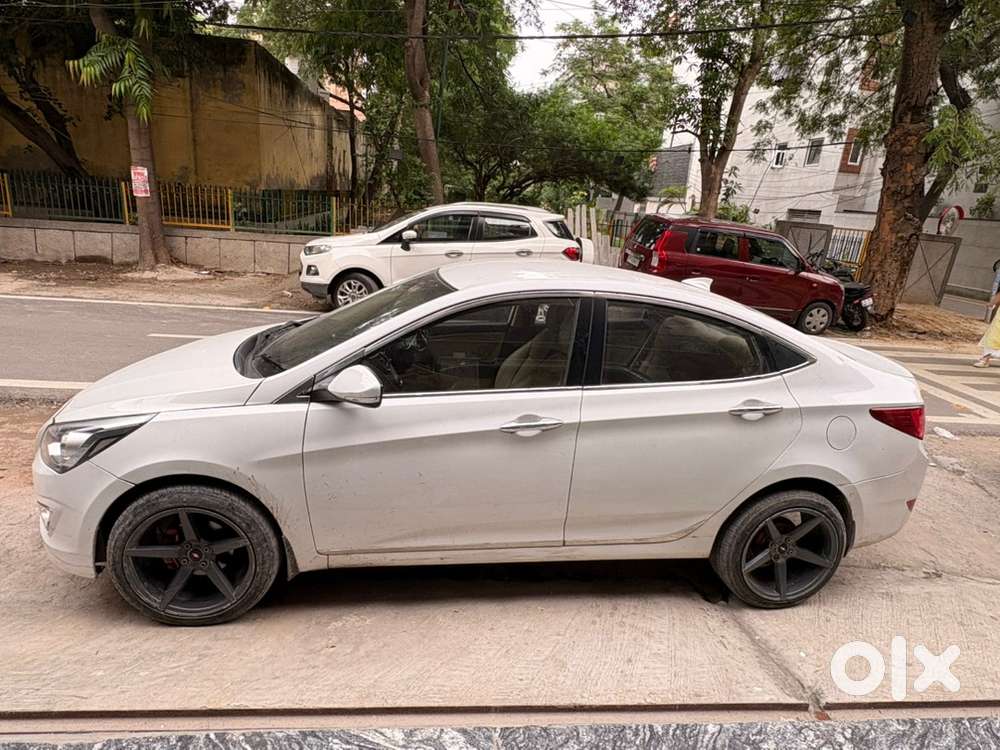Hyundai Verna 1.6 Crdi Sx Diesel  2016  81,000 Km  ₹3,60,000