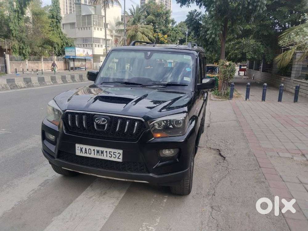 Mahindra Scorpio S10, 2015, Diesel