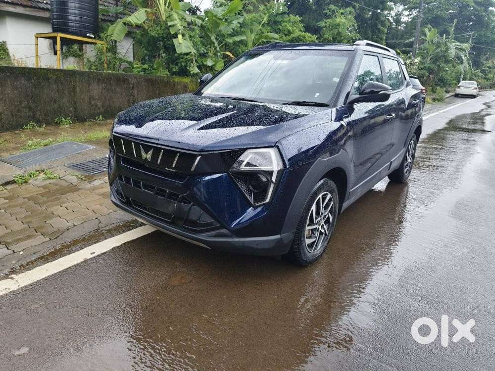 Mahindra Xuv 3xo Ax5 Pm At, 2024, Petrol