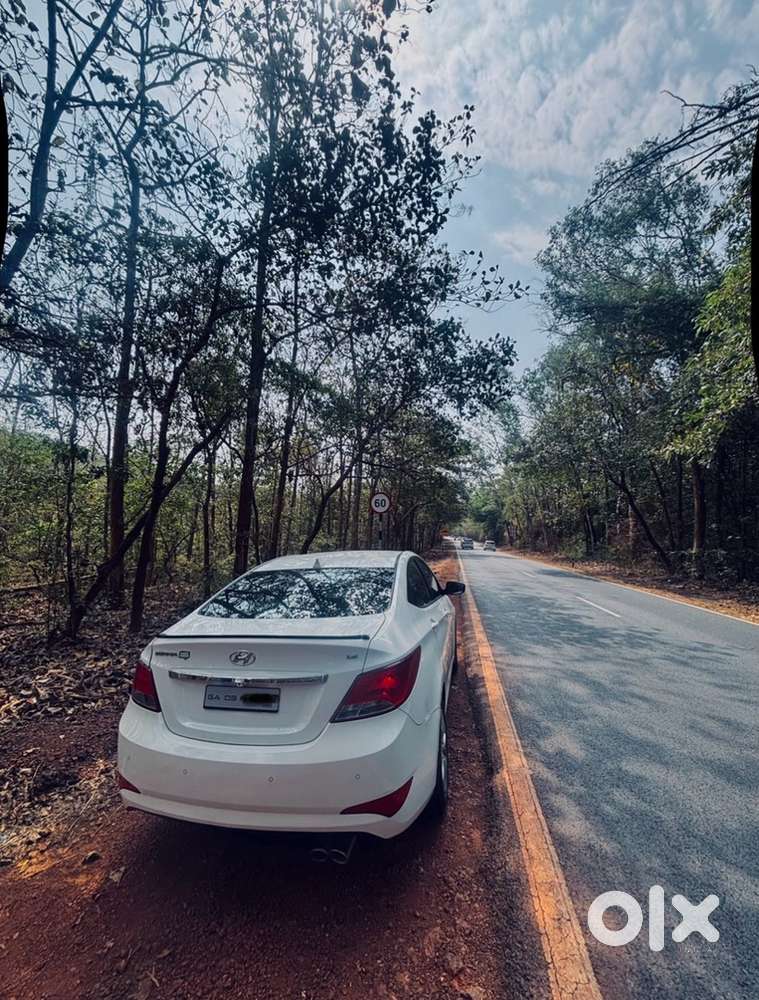 2016 Hyundai Manual Petrol Car