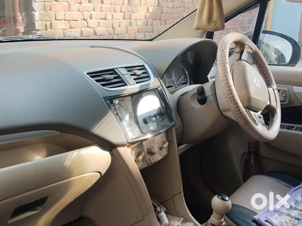 Maruti Suzuki Ertiga 2016 Diesel 80000 Km Driven