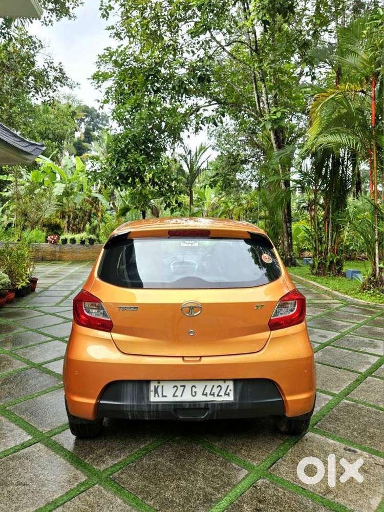 Tata Tiago 1.2 Revotron Xt, 2017, Petrol