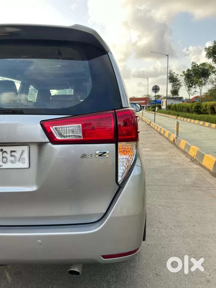 Toyota Innova Crysta 2.8 Zx At 7 Seater, 2019, Diesel