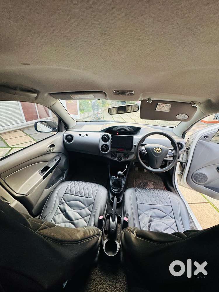 Toyota Etios Liva 2011