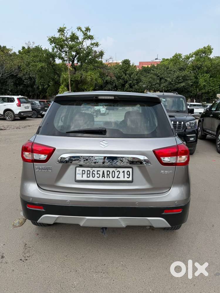 2018 Maruti Suzuki Brezza Zdi Plus
