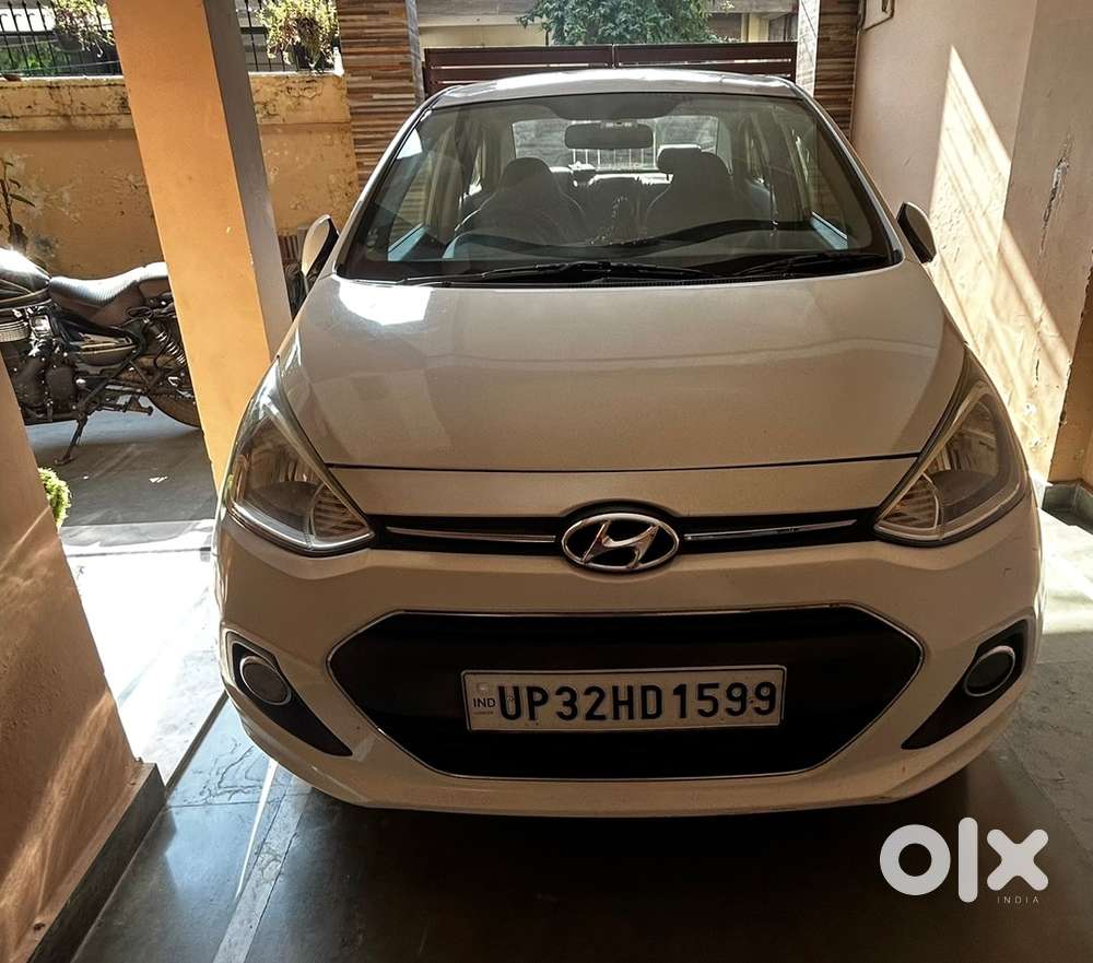 Hyundai Xcent Petrol 2016