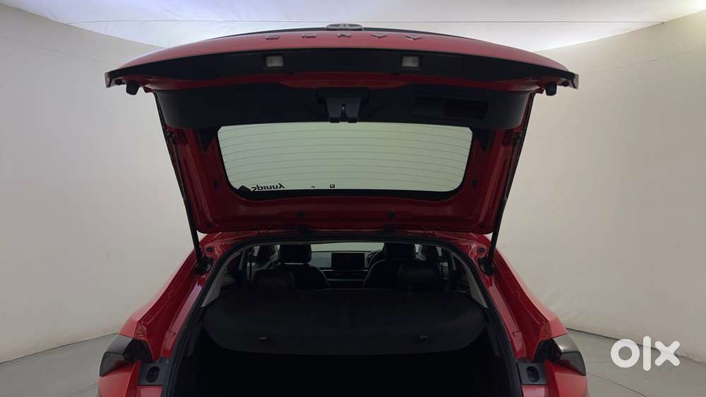 Tata Curvv Creative Plus S 1.2 Revotron Petrol 7dca, 2024, Petrol