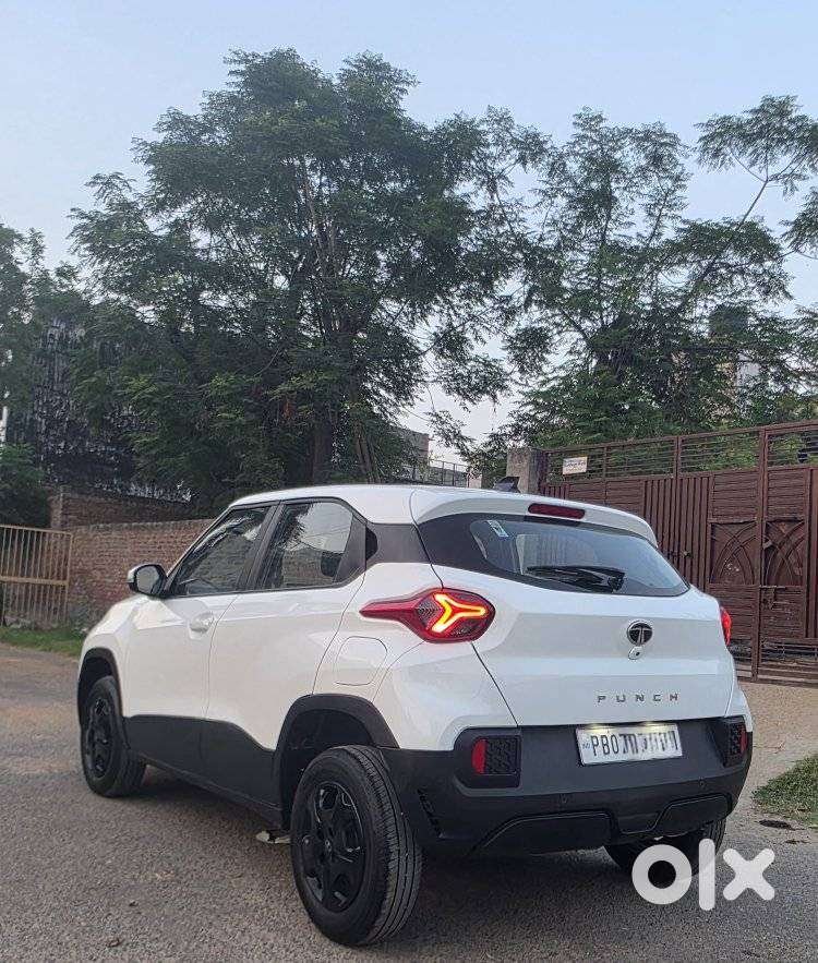 Tata Punch Camo Accomplished Mt, 2025, Petrol