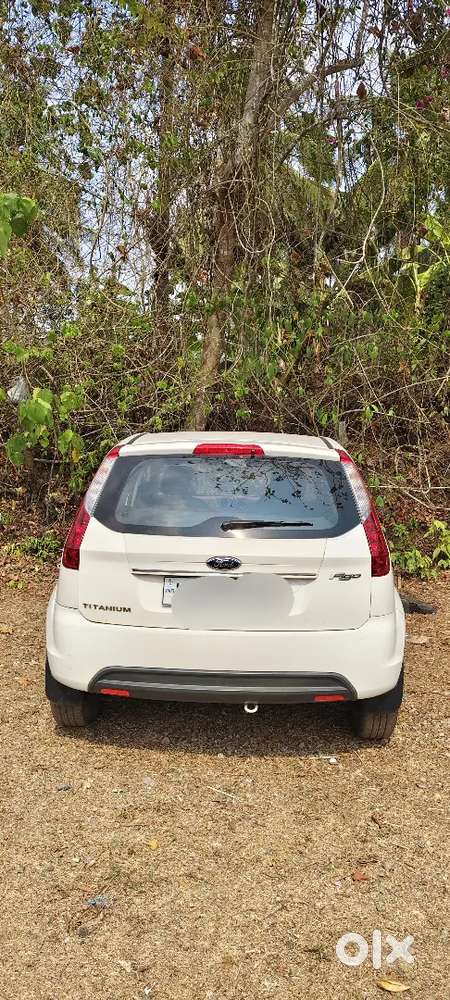 Ford Figo 2010 Petrol 76000 Km Driven