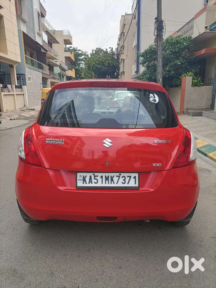 Maruti Suzuki Swift Vxi Optional, 2017, Petrol