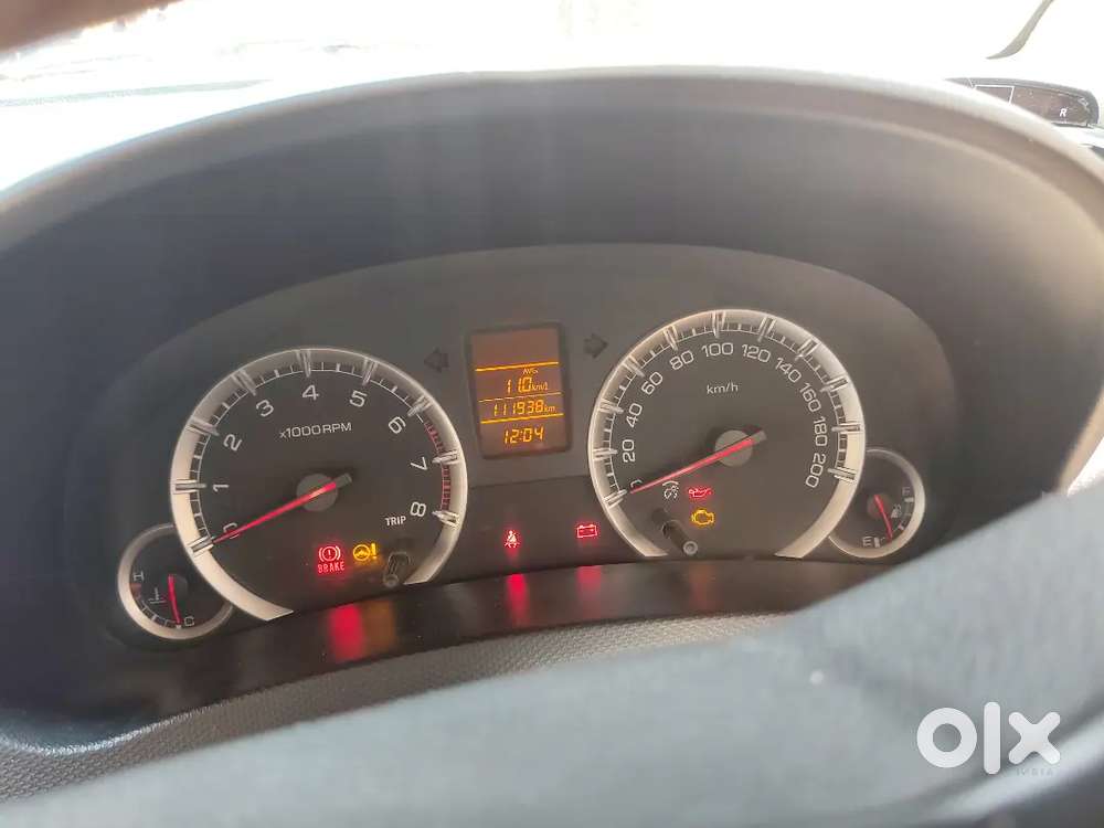 Well Maintained Family Car, Single Owner, Petrol Car With Avg 17km/h