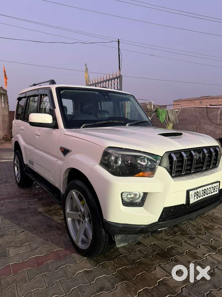 Mahindra Scorpio Diesel 2015