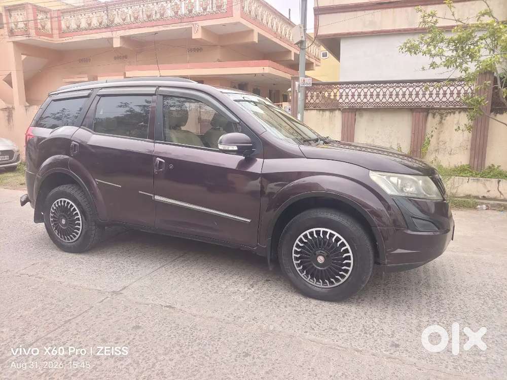 Mahindra Xuv500 Diesel 2016 Second Owner
