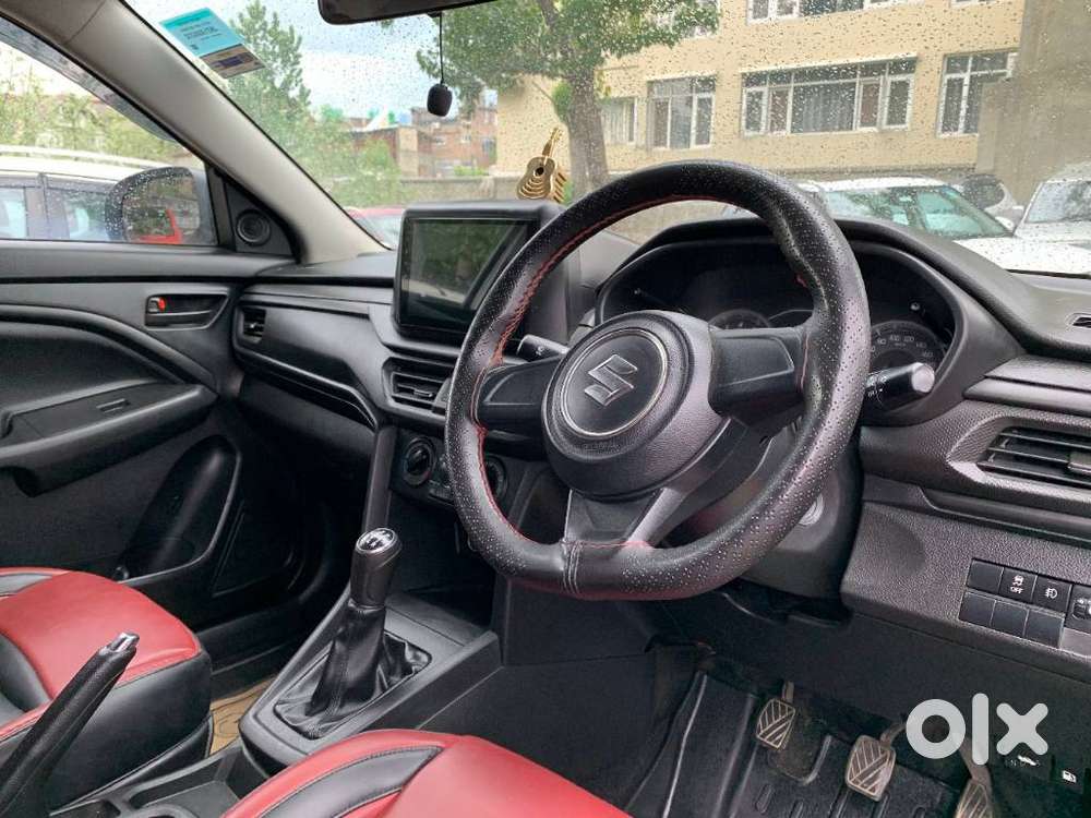 Maruti Suzuki Brezza 1.5 Vxi Smart Hybrid, 2024, Petrol
