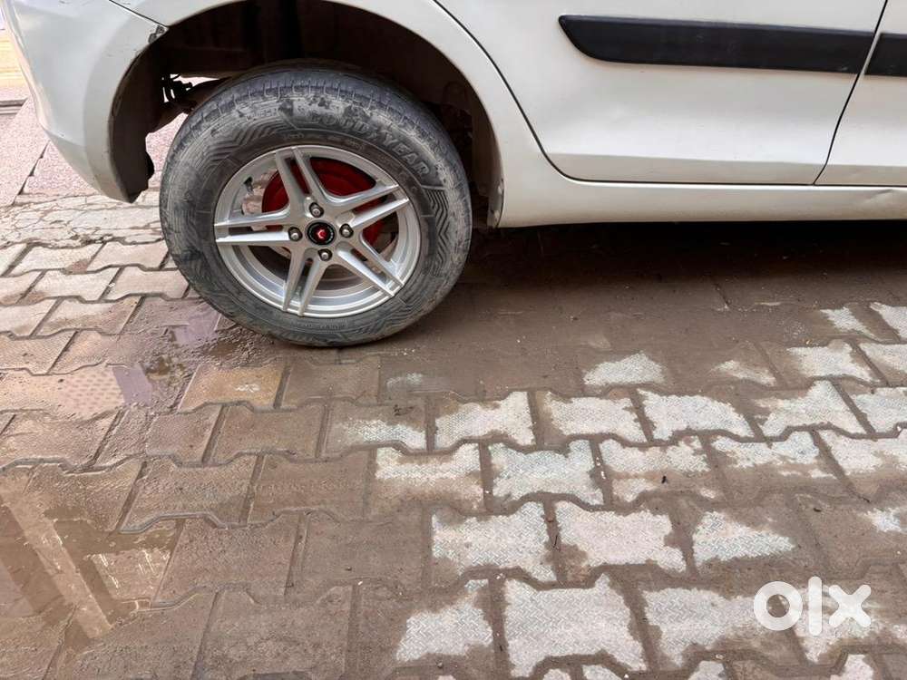Maruti Suzuki 2015 Car