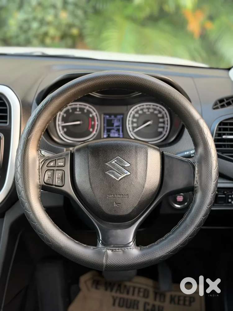 Maruti Suzuki Vitara Brezza 1.5 Vxi At, 2020, Petrol
