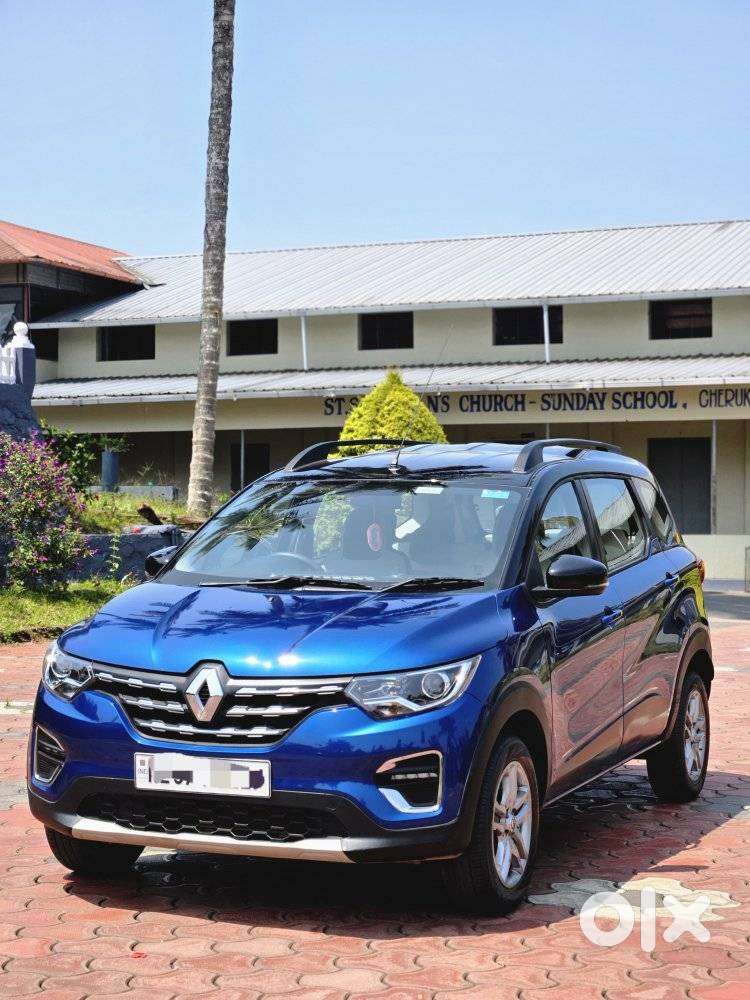 Renault Triber Rxz, 2022, Petrol