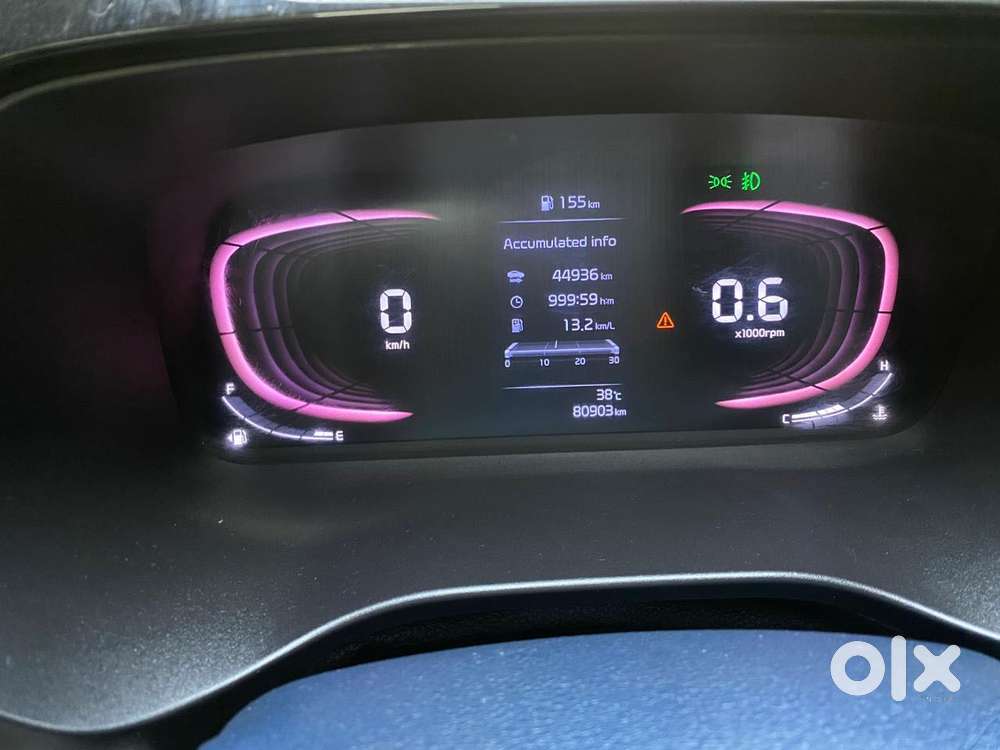 Kia Carens Luxury 1.5 Diesel Imt 7 Str, 2022, Diesel