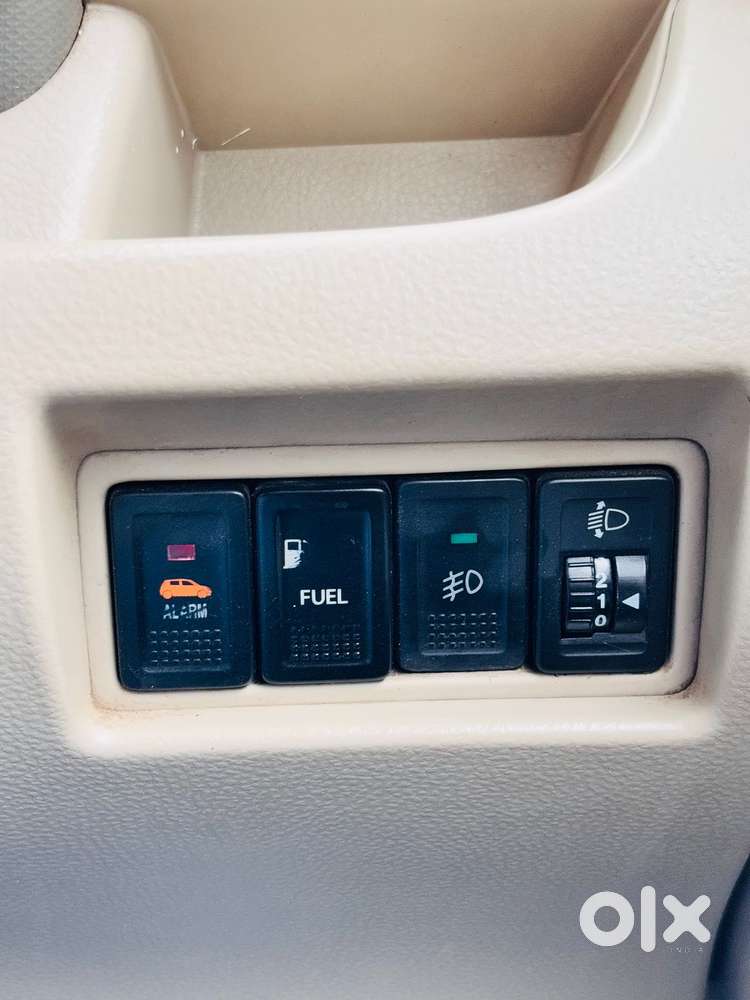 Maruti Suzuki Ertiga Vxi Cng, 2014, Cng & Hybrids