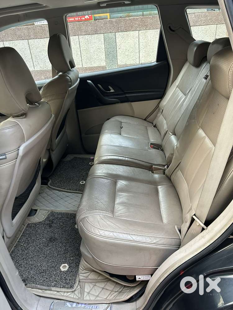 Mahindra Xuv500 2.2 W10 Sportz Edition At, 2016, Diesel
