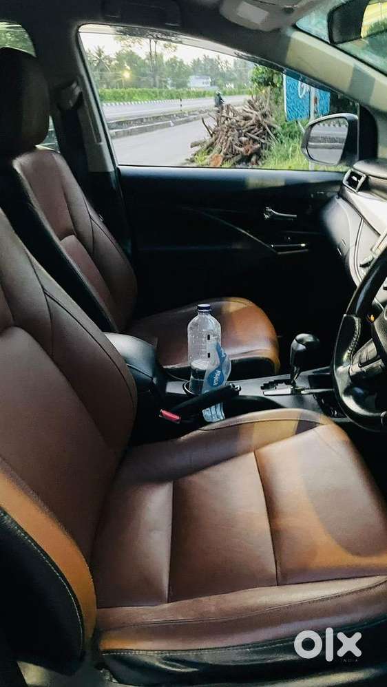 Kl 01 Toyota Innova Crysta 2016 2.8 Z Automatic Diesel Well Maintained