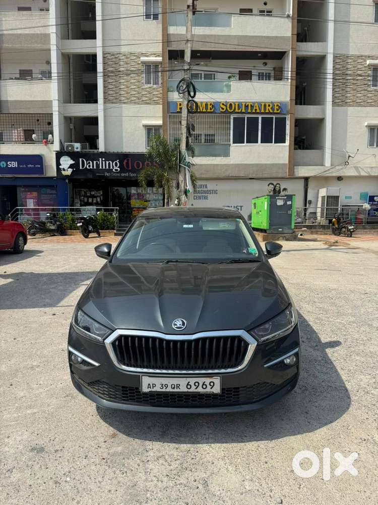 Skoda Slavia Petrol 2022