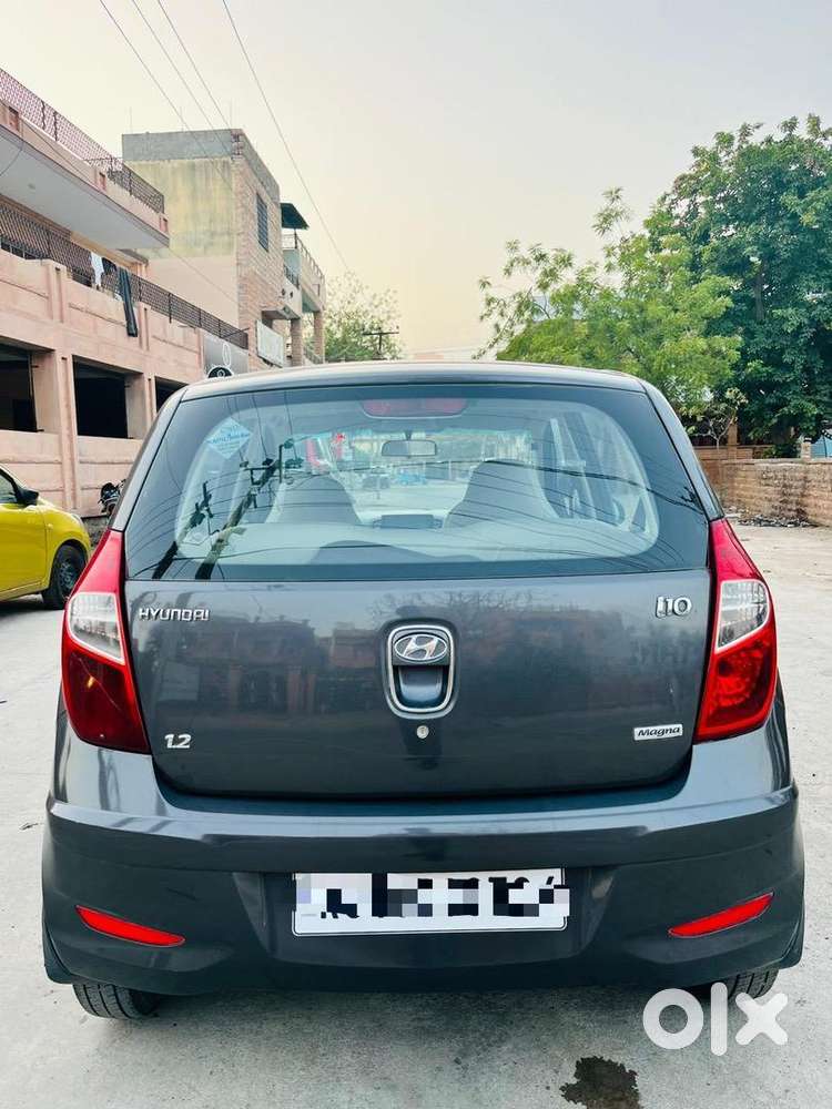 Hyundai Petrol +cng Showroom Condition
