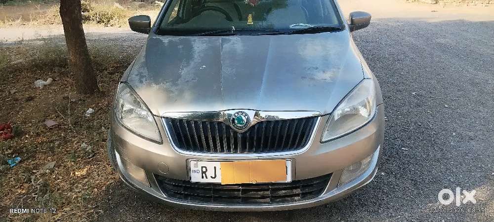 Skoda Rapid Tsi Active 2012
