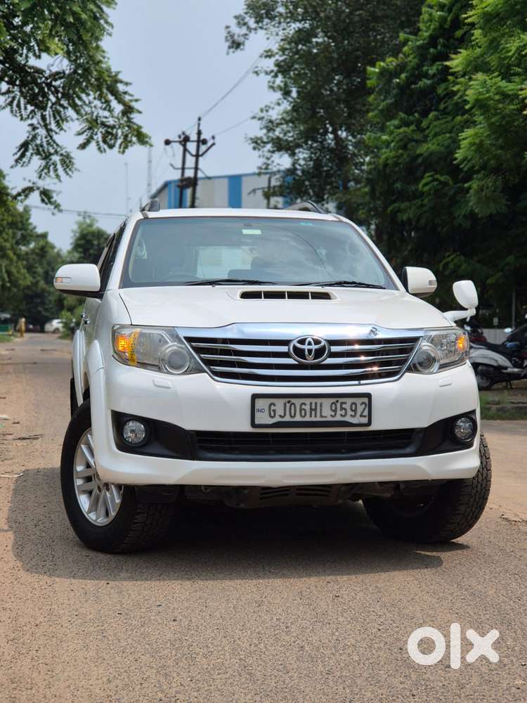Toyota Fortuner 3.0 4x2 Automatic, 2014, Diesel