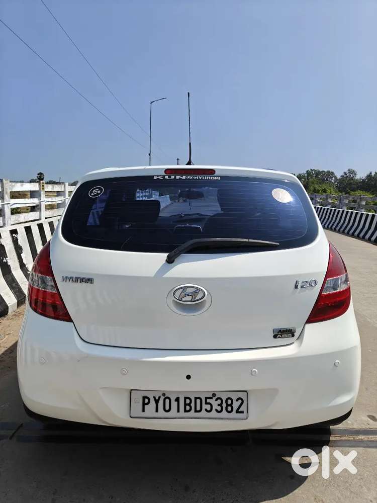 Hyundai I20 Asta 2010 Model