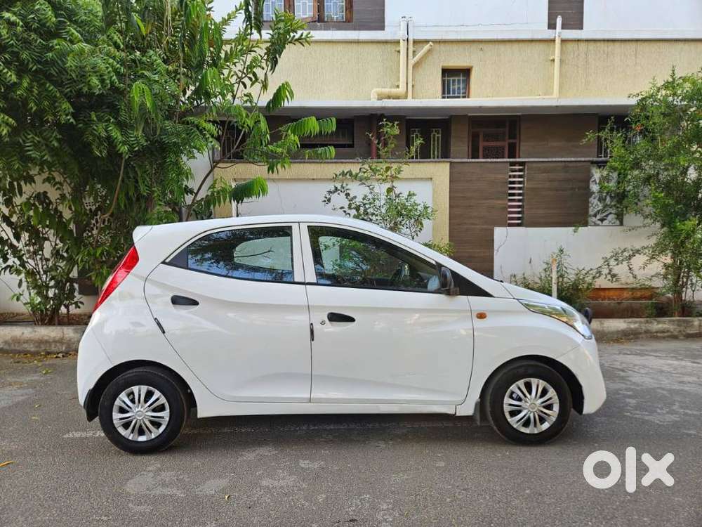 Hyundai Eon Era +, 2016, Petrol