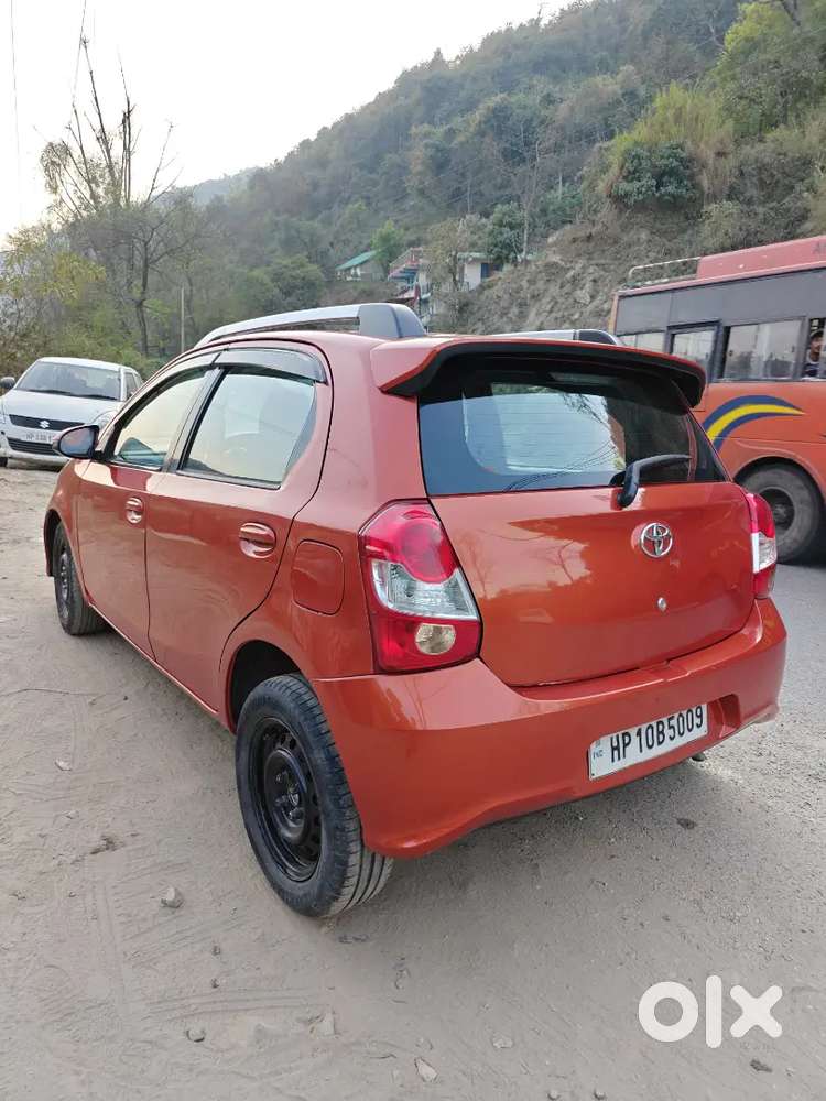 Toyota Etios Cross 2016 Petrol 112000 Km Driven