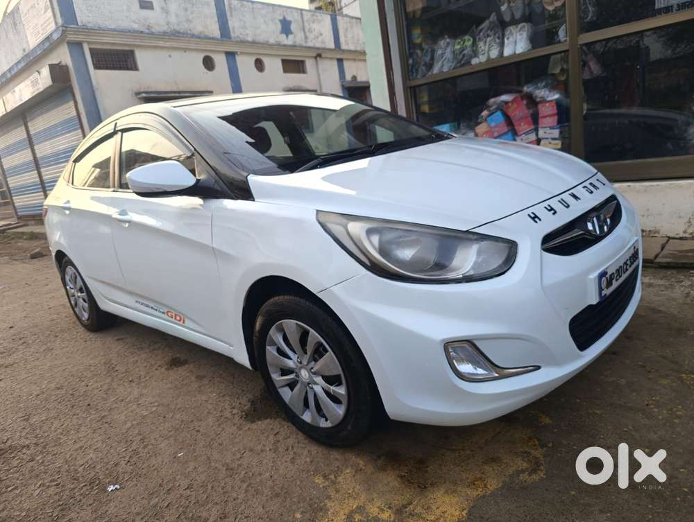 Hyundai Verna Crdi Vgt Sx 1.5, 2014, Diesel