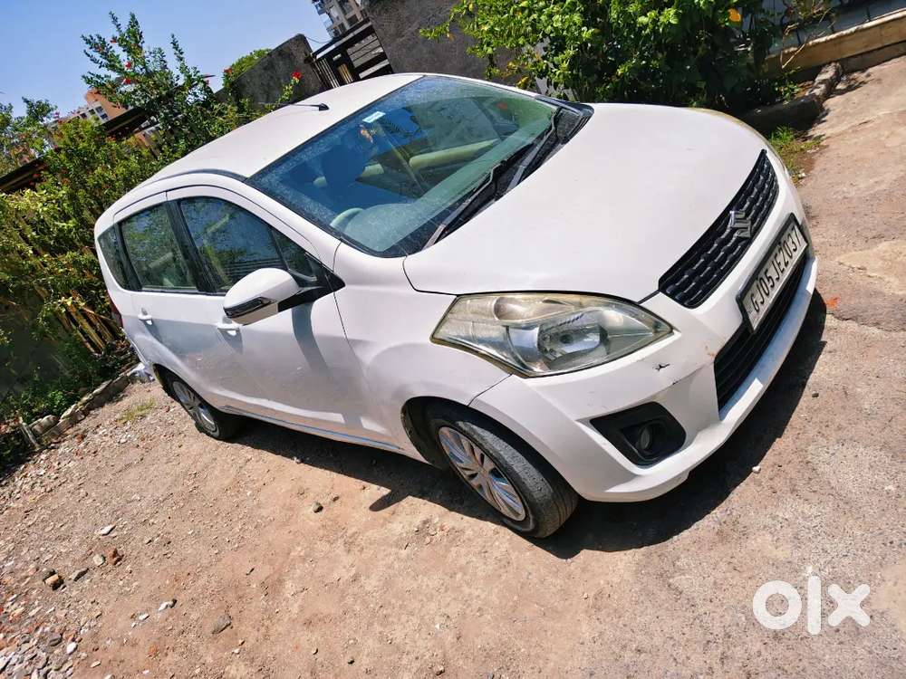 Maruti Suzuki Ertiga 2013 Diesel 93000 Km Driven