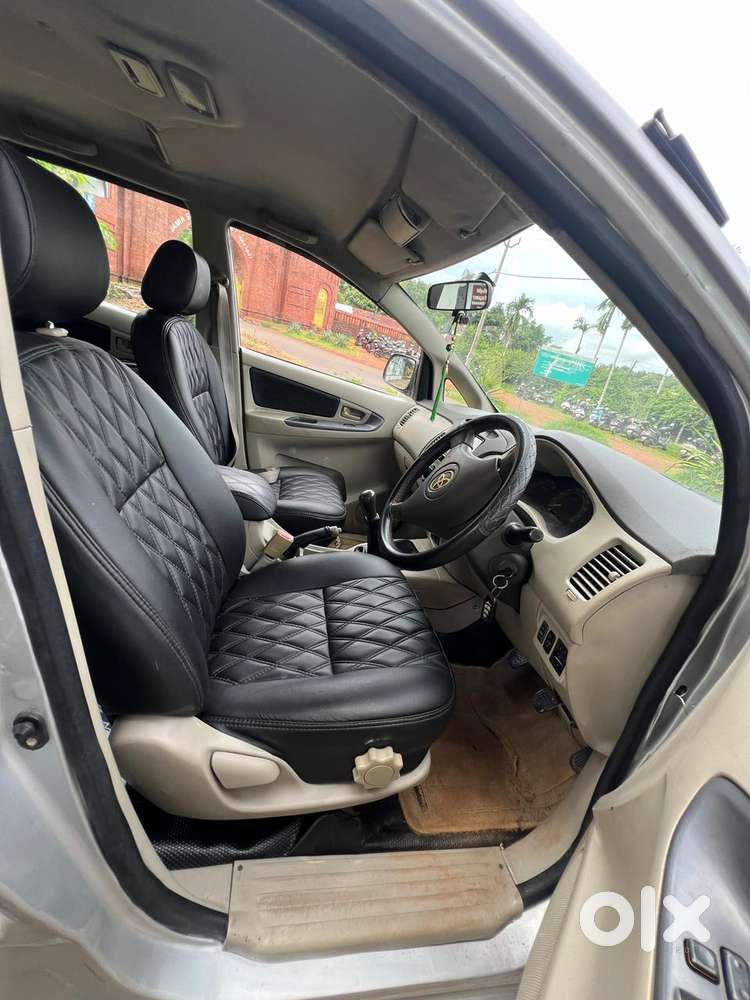 Toyota Innova 2.5 Ev Cs 7 Str Bsiv, 2010, Diesel