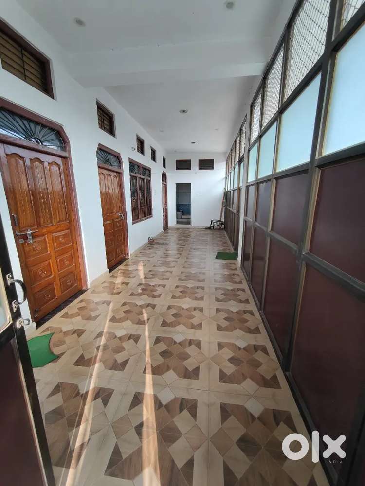Room near Bata Showroom, Jesis Chauraha