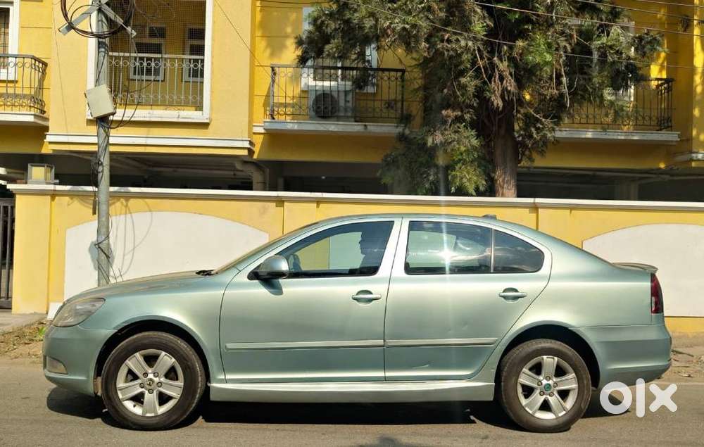 Skoda Laura 1.9 Tdi At Elegance, 2009, Diesel
