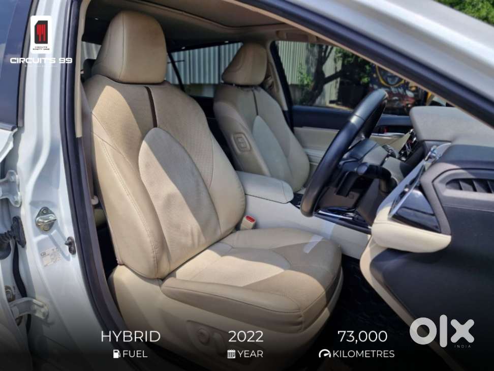 Toyota Camry Hybrid, 2022, Petrol