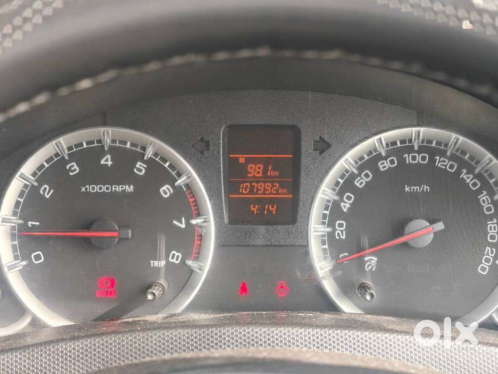 Maruti Suzuki Swift Lxi, 2015, Petrol
