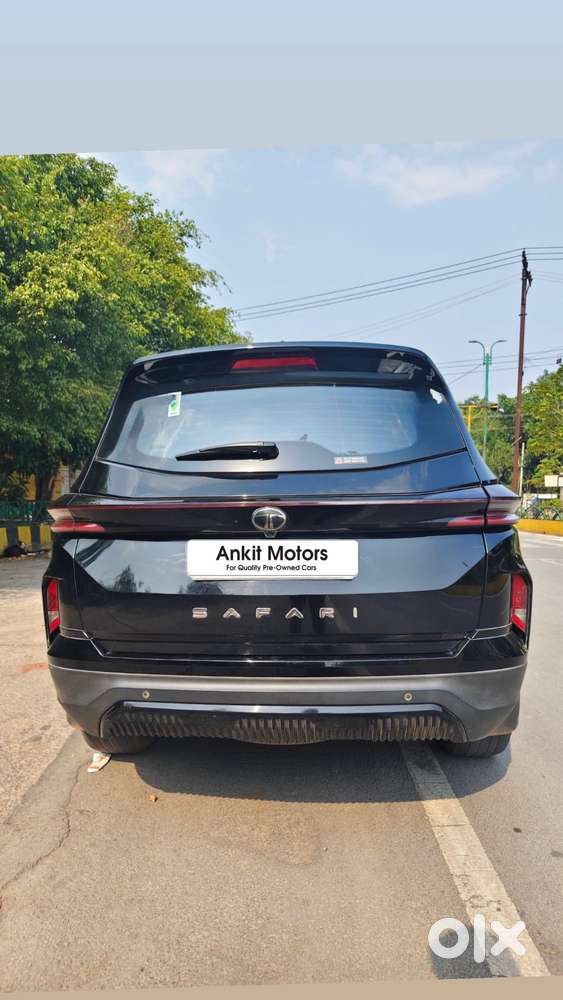 Tata Safari Accomplished X Plus 7 Str Dark Edition At, 2024, Diesel