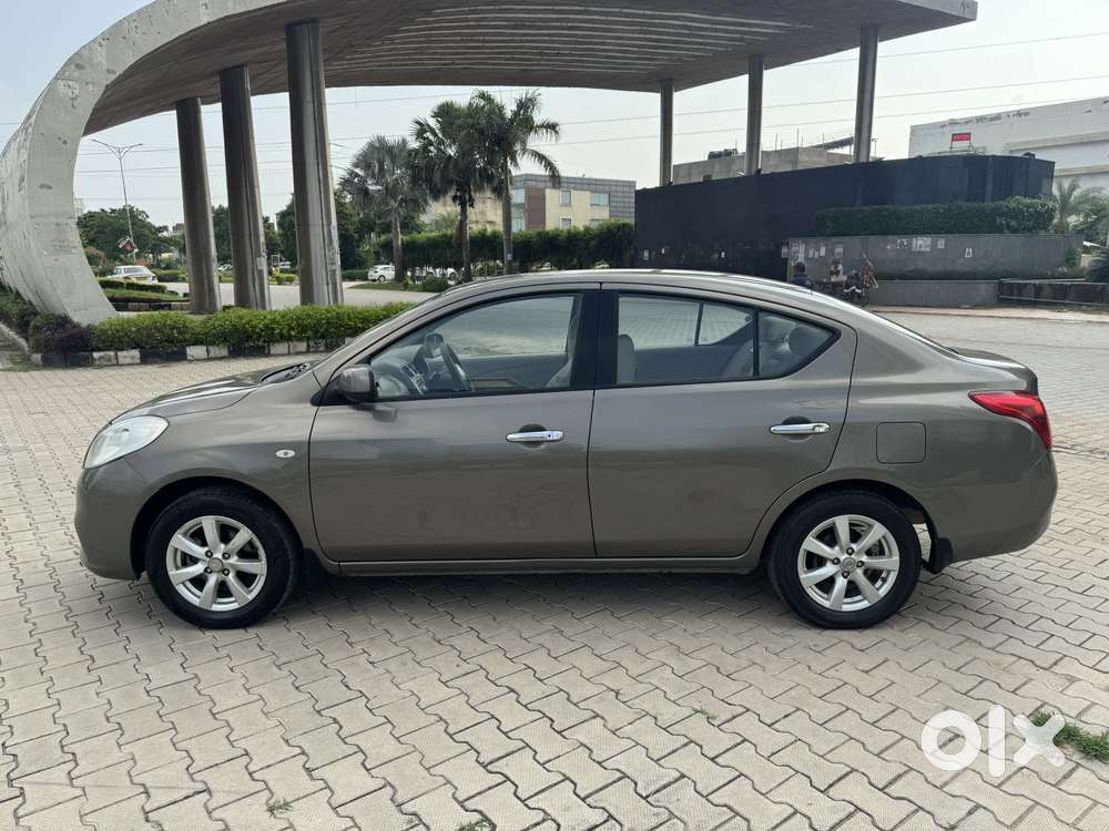 Nissan Sunny Xv, 2012, Petrol