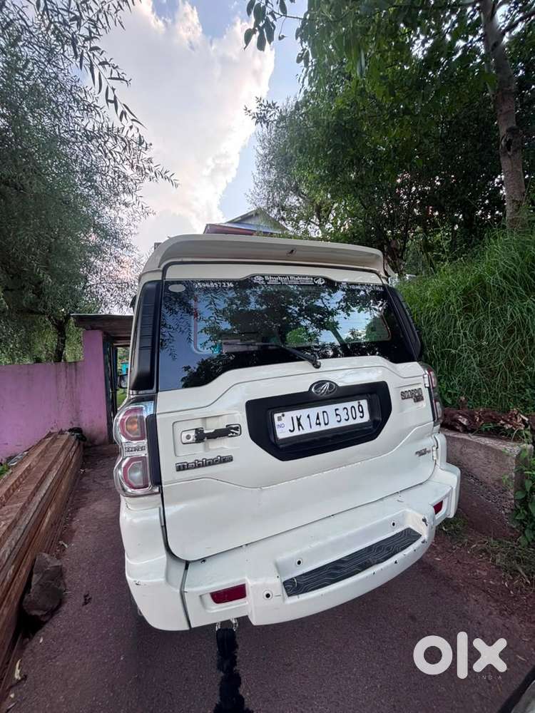 Mahindra Scorpio Diesel 2015