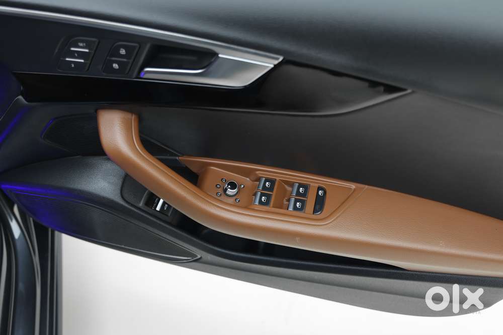 Audi A4 2.0 Technology 40 Tfsi, 2023, Petrol