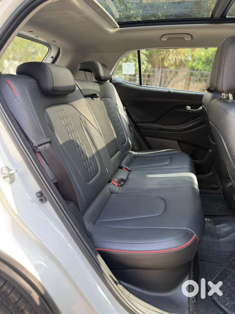 Hyundai Creta 1.4 Sx (o) Turbo Petrol Dct Dual Tone, 2022, Petrol