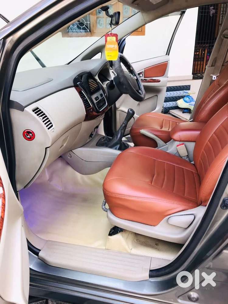 Toyota Innova Diesel 2012