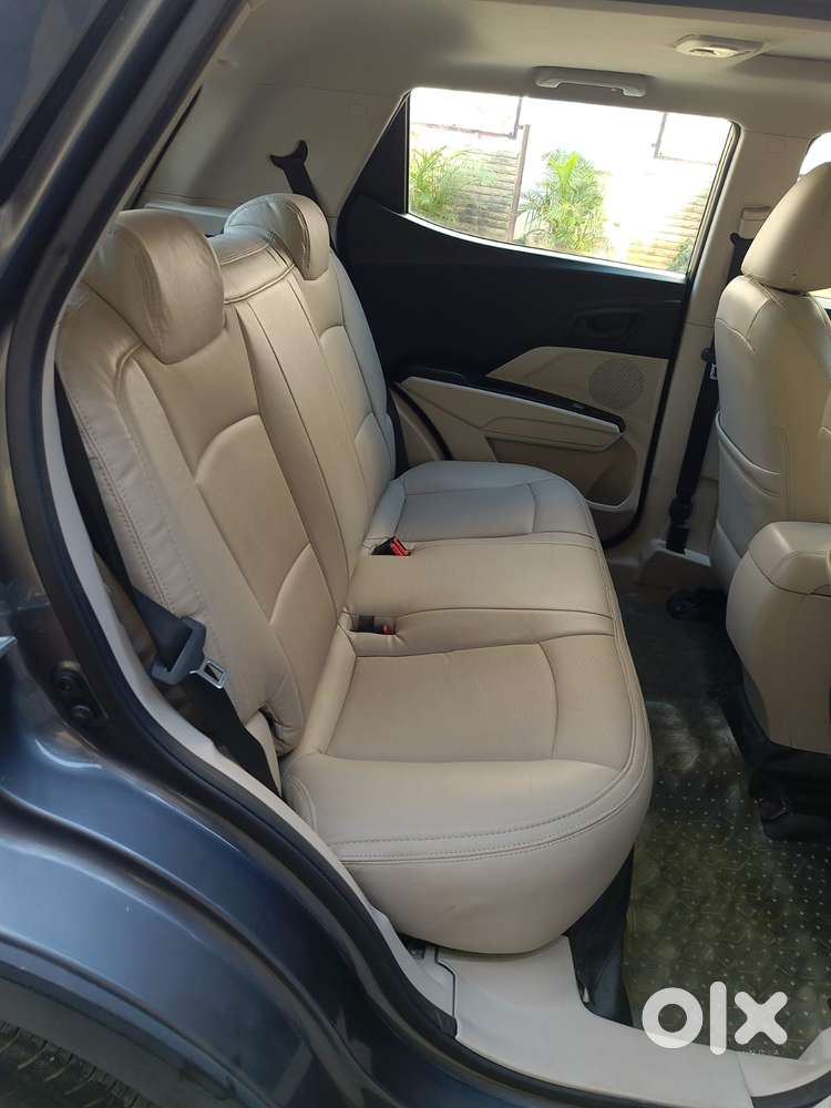 Mahindra Xuv300 W6, 2022, Petrol